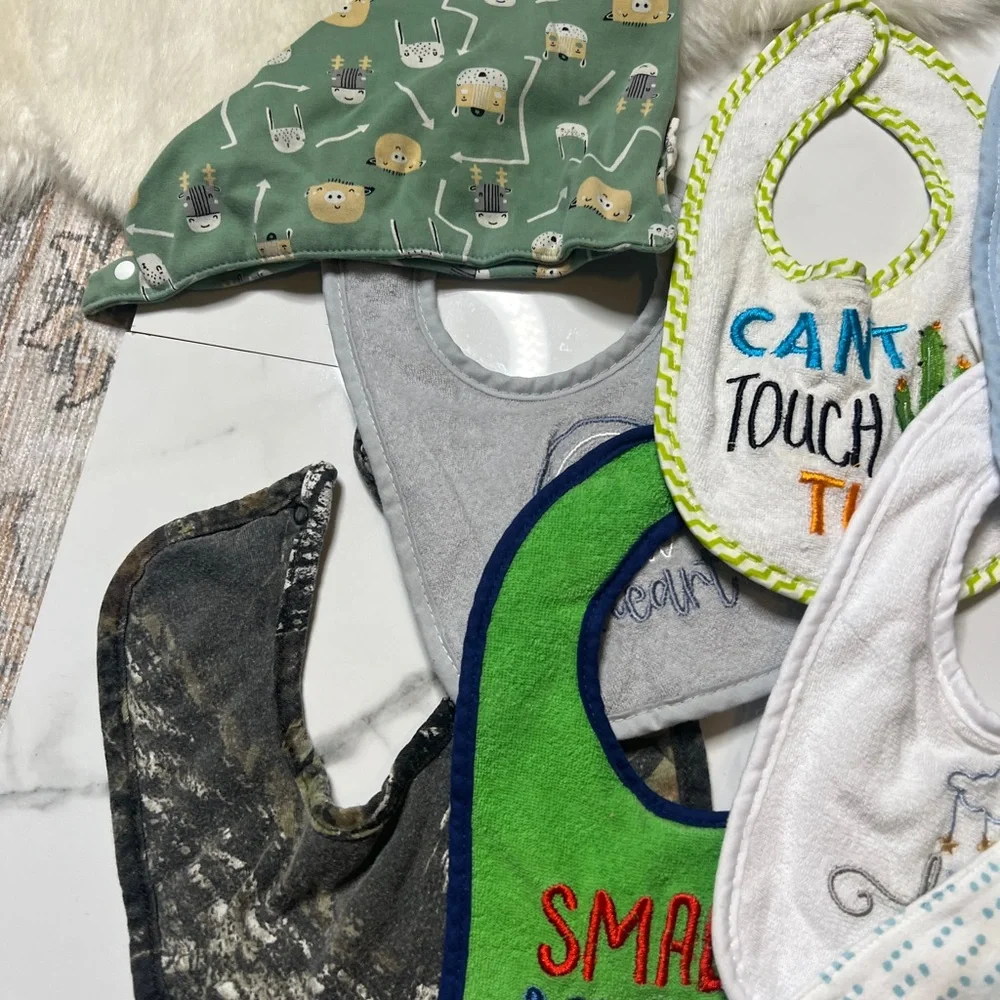 Bundle baby bibs